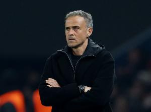 石油杯赛制-巴黎连续两场正式比赛首发11人全部相同，自23年9月以来首次