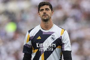 记者：库尔图瓦仍在从肌肉拉伤中恢复，皇马考虑让他休战莱加内斯