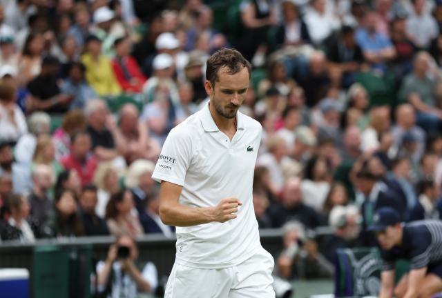 石油杯官方网站-张奔斗：消耗战神梅总打出了辛纳的最大弱点